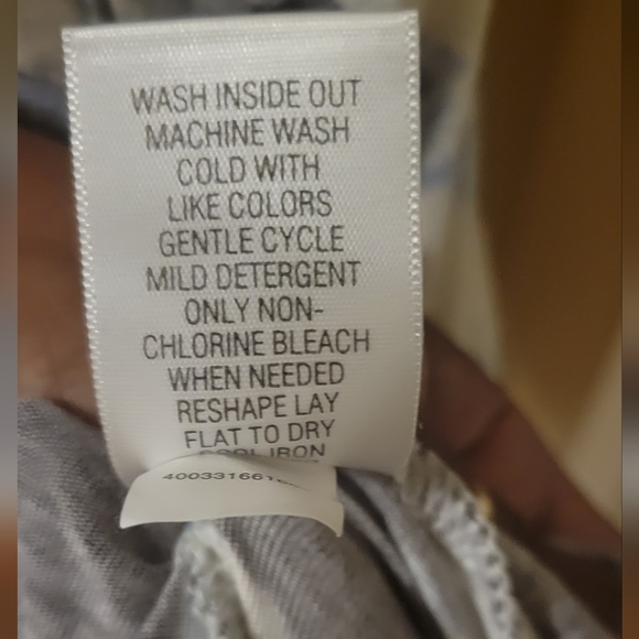 Simply Vera, Vera Wang Marble Tank Top - Picture 7 of 9